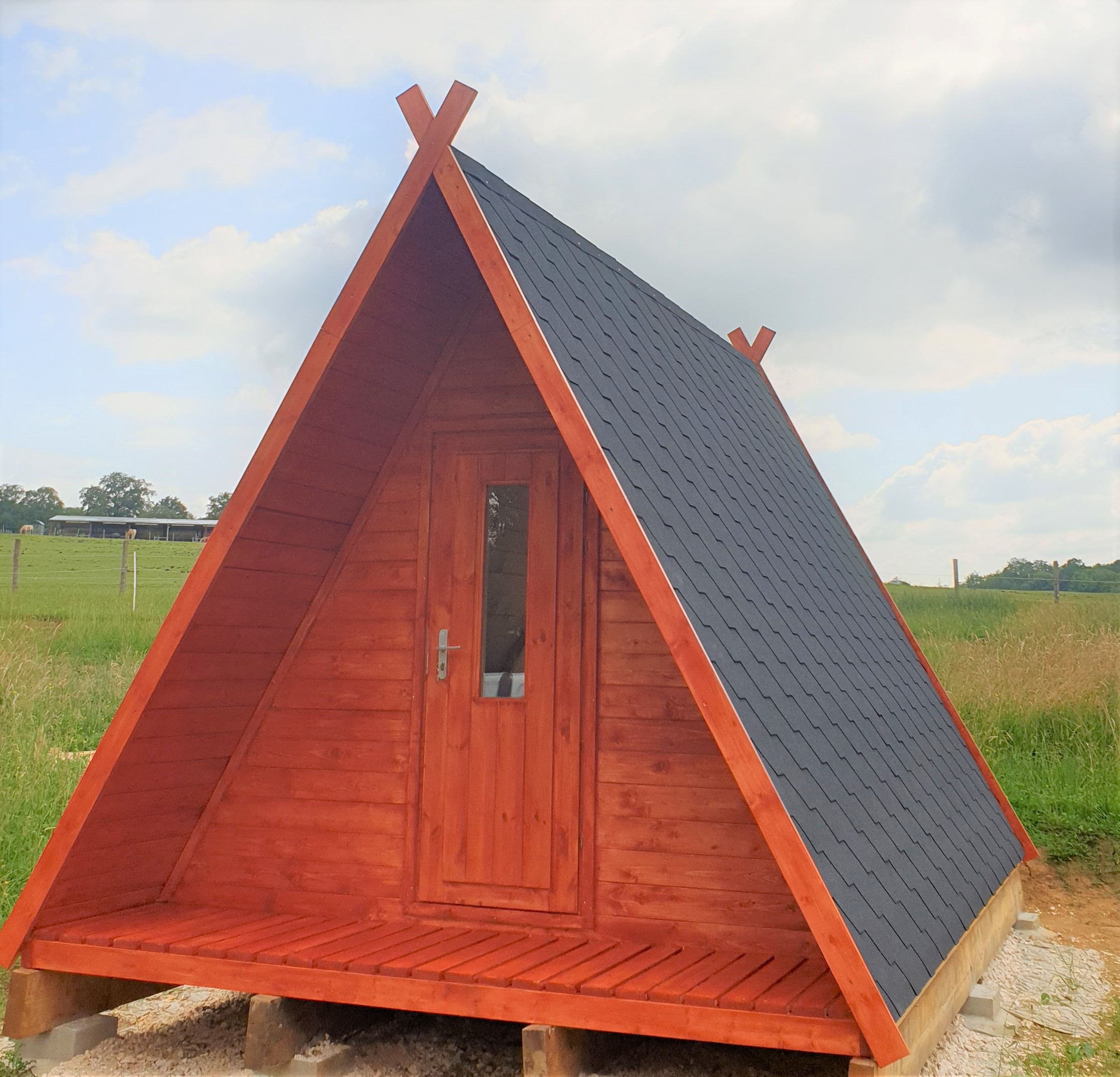 Cabane Tipi habitable – Drôle de Cabane